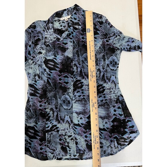 CAbi Women's Python Snake Print Button Front Blouse Top Blue Black #609 Size S - Picture 7 of 8